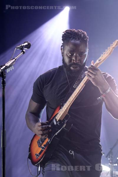 BLOC PARTY - 2016-06-24 - PARIS - Hippodrome de Longchamp - Dome - Rowland Kelechukwu Okereke